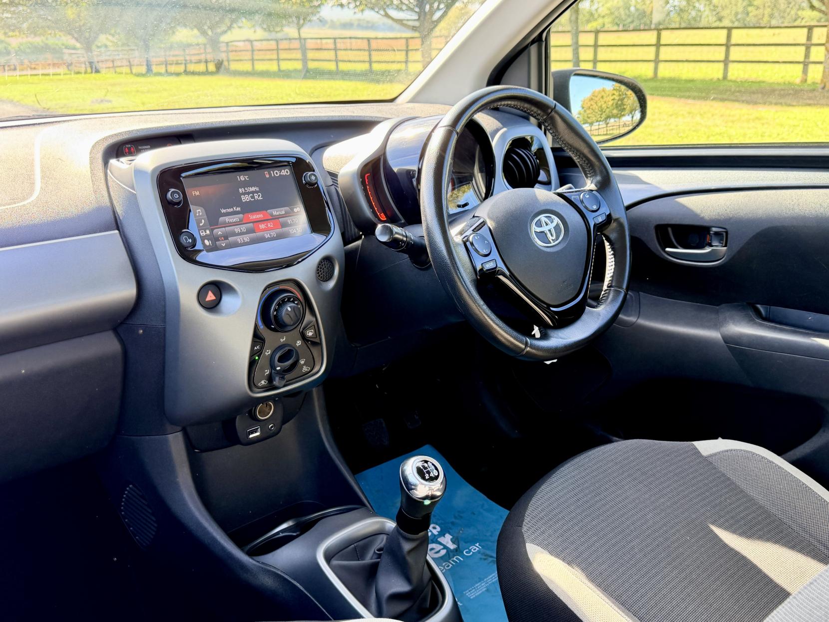 Toyota Aygo - Image 13