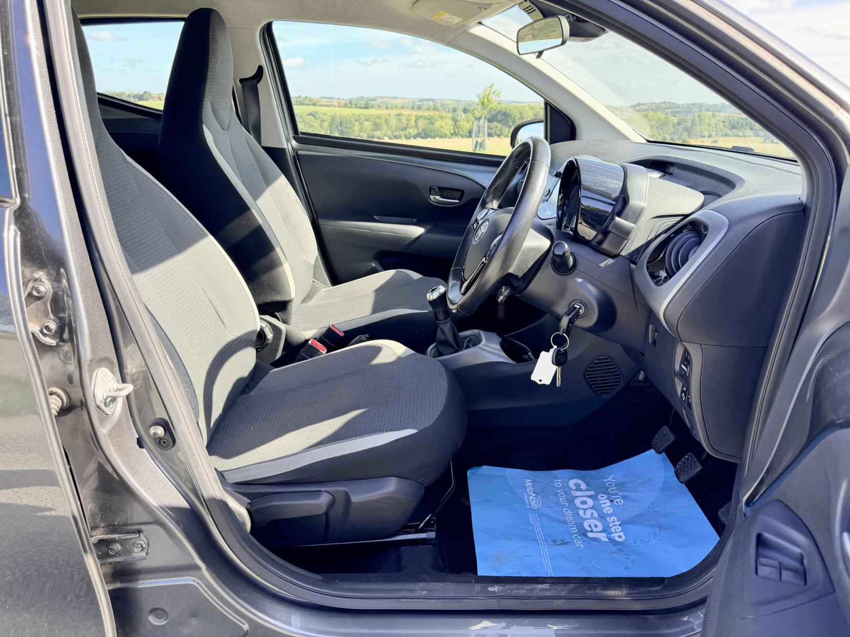 Toyota Aygo - Image 19