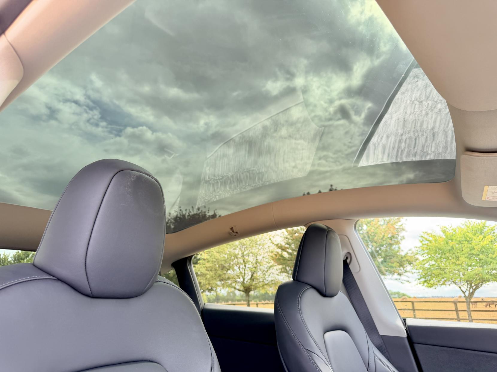 Tesla Model Y - Image 20