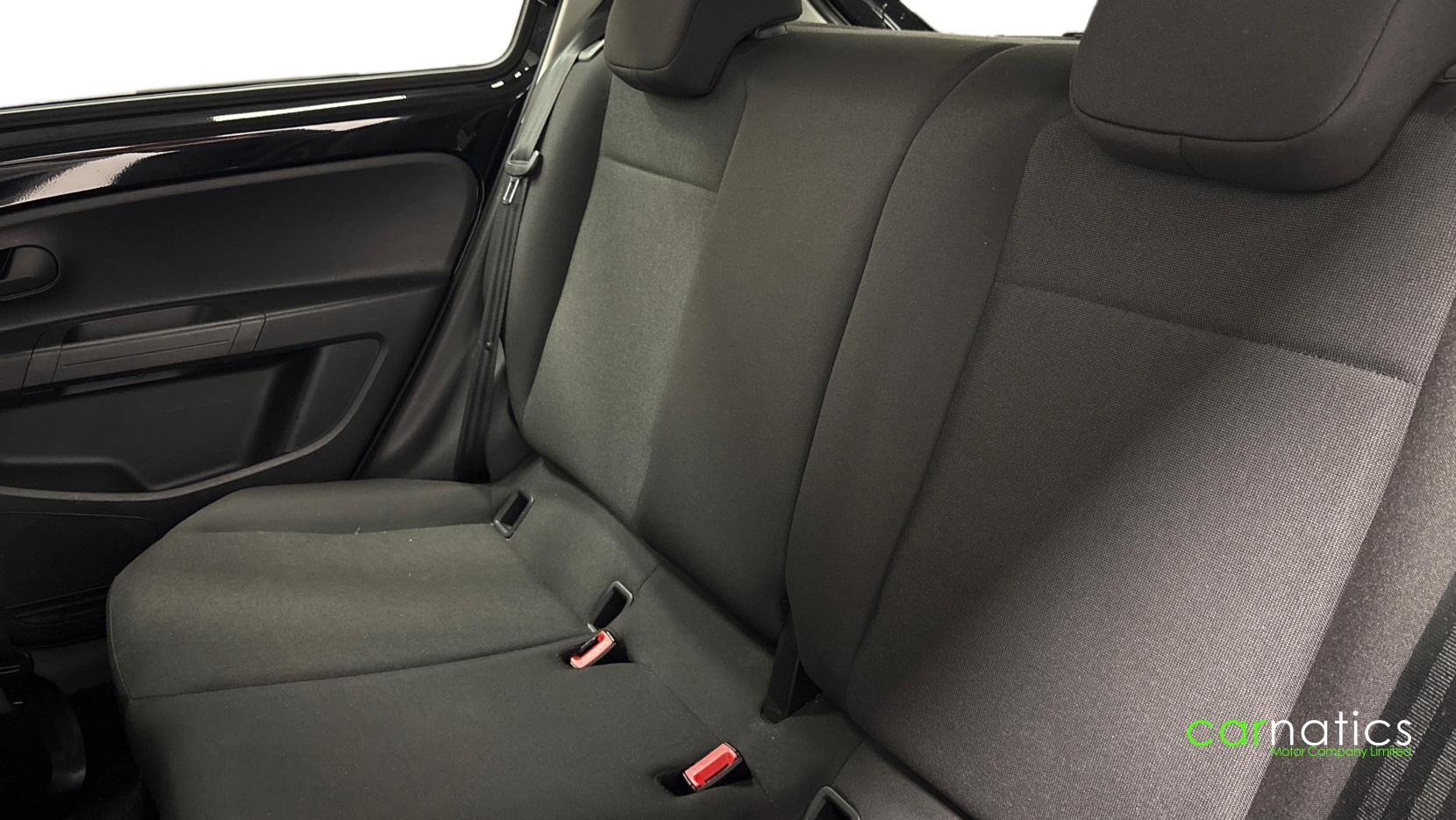 Volkswagen E-Up! - Image 18