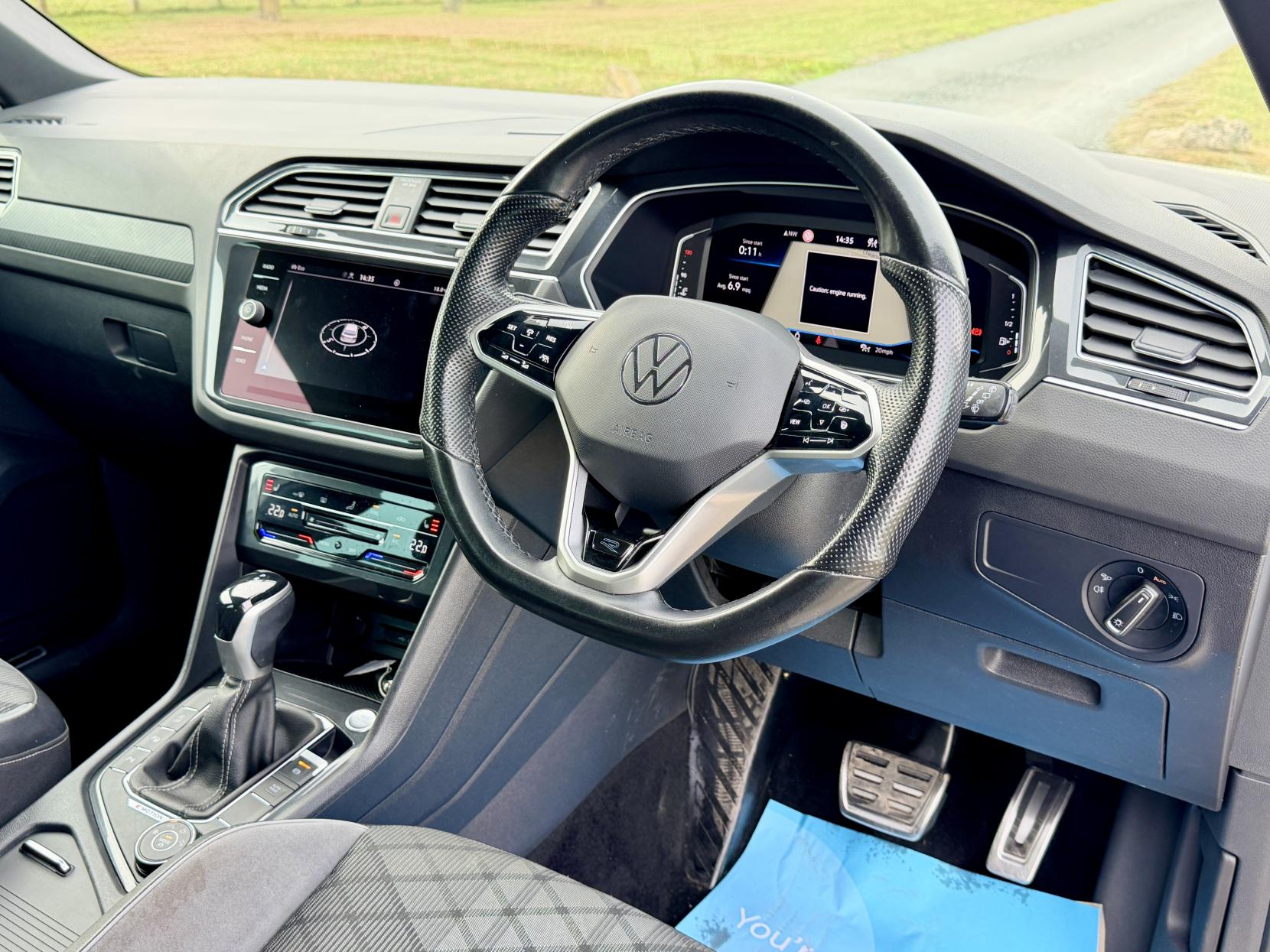 Volkswagen Tiguan - Image 19