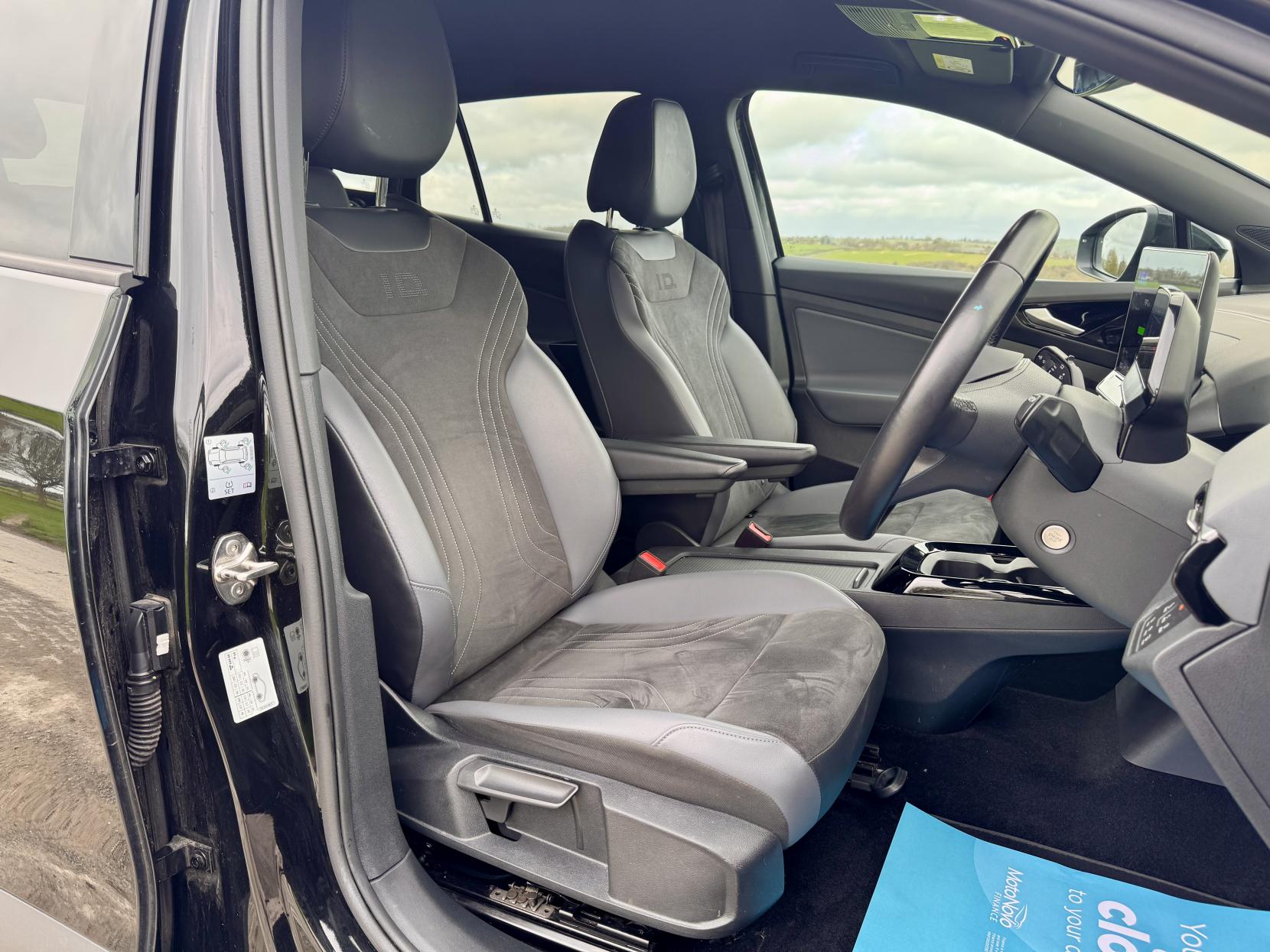 Volkswagen Id.4 - Image 19