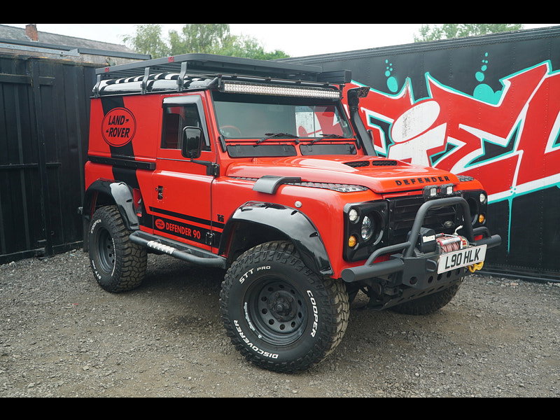 Land Rover Defender 90 - Image 3