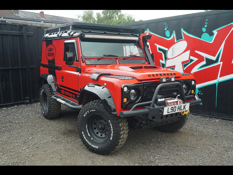 Land Rover Defender 90 - Image 4