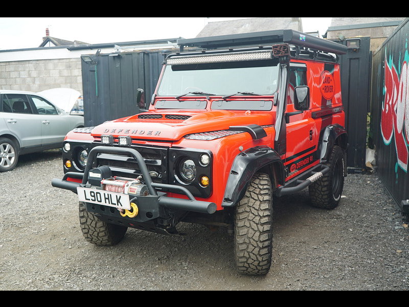 Land Rover Defender 90 - Image 11