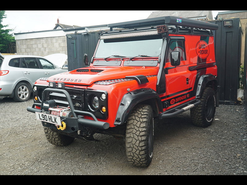 Land Rover Defender 90 - Image 12