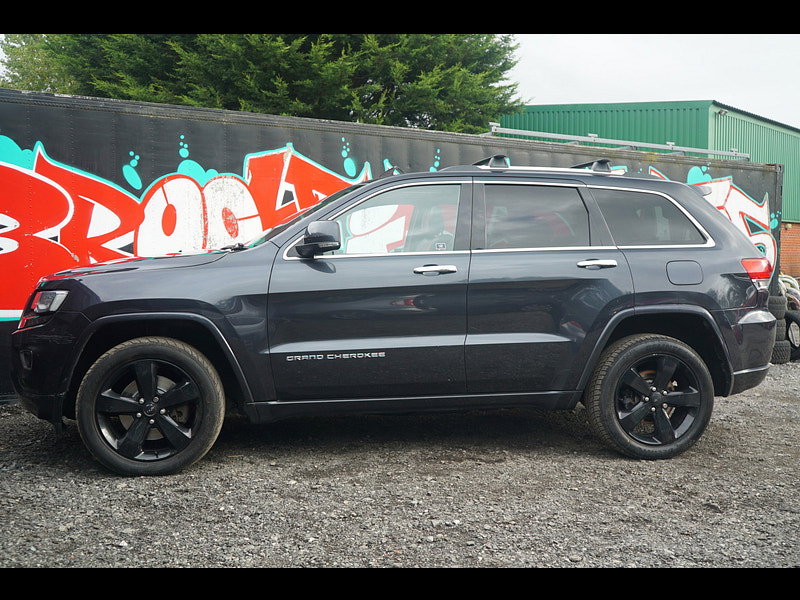 Jeep Grand Cherokee - Image 13