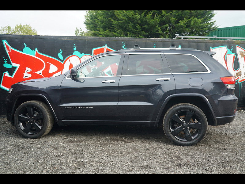 Jeep Grand Cherokee - Image 15