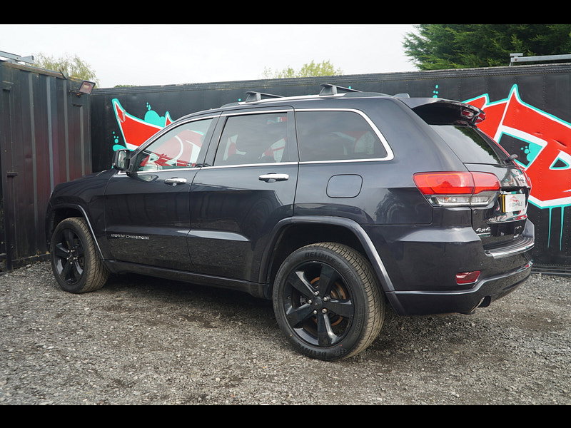 Jeep Grand Cherokee - Image 17