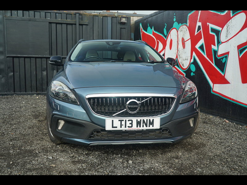 Volvo V40 Cross Country - Image 6
