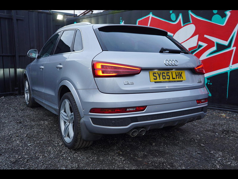 Audi Q3 - Image 16