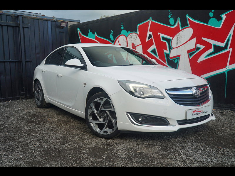 Vauxhall Insignia - Image 3