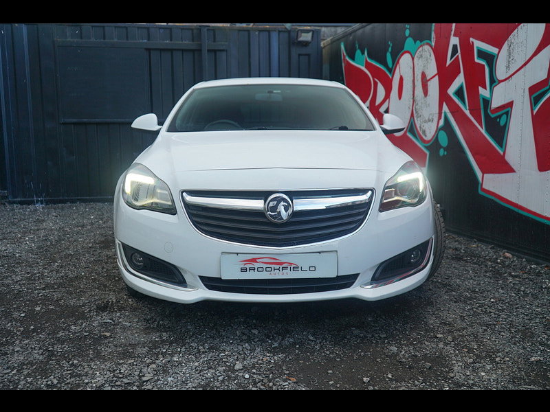 Vauxhall Insignia - Image 7