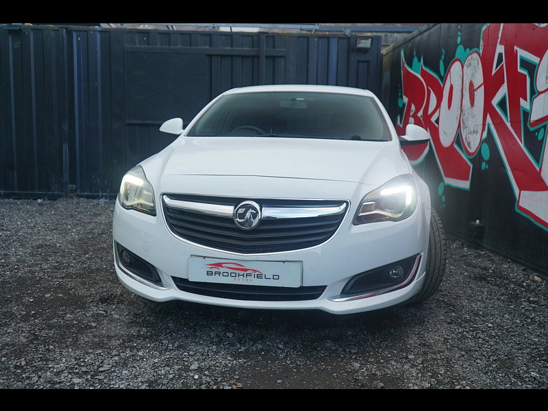 Vauxhall Insignia - Image 8