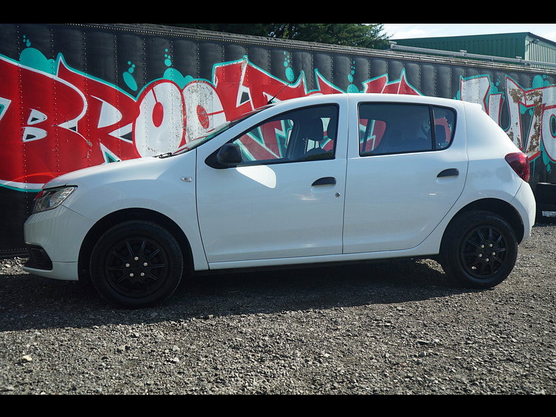 Dacia Sandero - Image 11