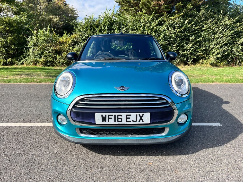 Mini Convertible 1.5 Cooper Convertible 2dr Petrol Manual Euro 6 (s/s) (136 ps) - Image 3