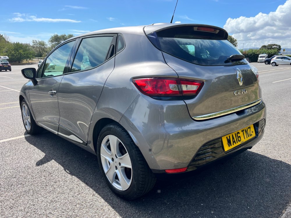 Renault Clio 1.2 16V Dynamique Nav Hatchback 5dr Petrol Manual Euro 6 (75 ps) - Image 6