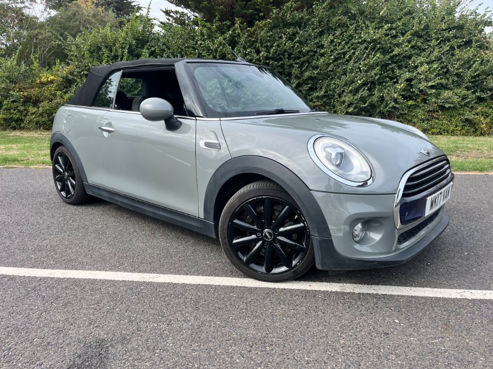 Mini Convertible 1.5 Cooper Convertible 2dr Petrol Manual Euro 6 (s/s) (136 ps)