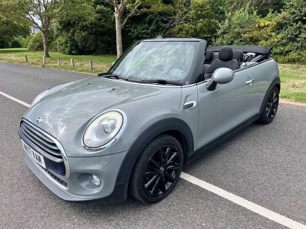 Mini Convertible 1.5 Cooper Convertible 2dr Petrol Manual Euro 6 (s/s) (136 ps) - Image 6