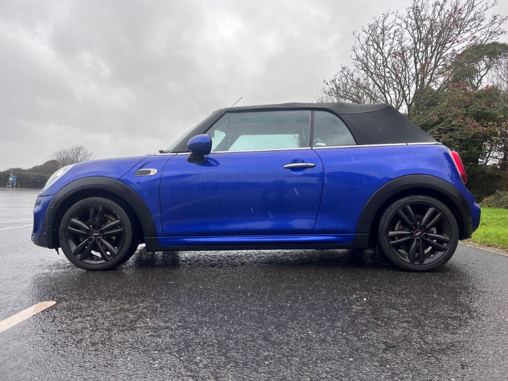 Mini Convertible 1.5 Cooper Sport Convertible 2dr Petrol Manual Euro 6 (s/s) (136 ps) - Image 4