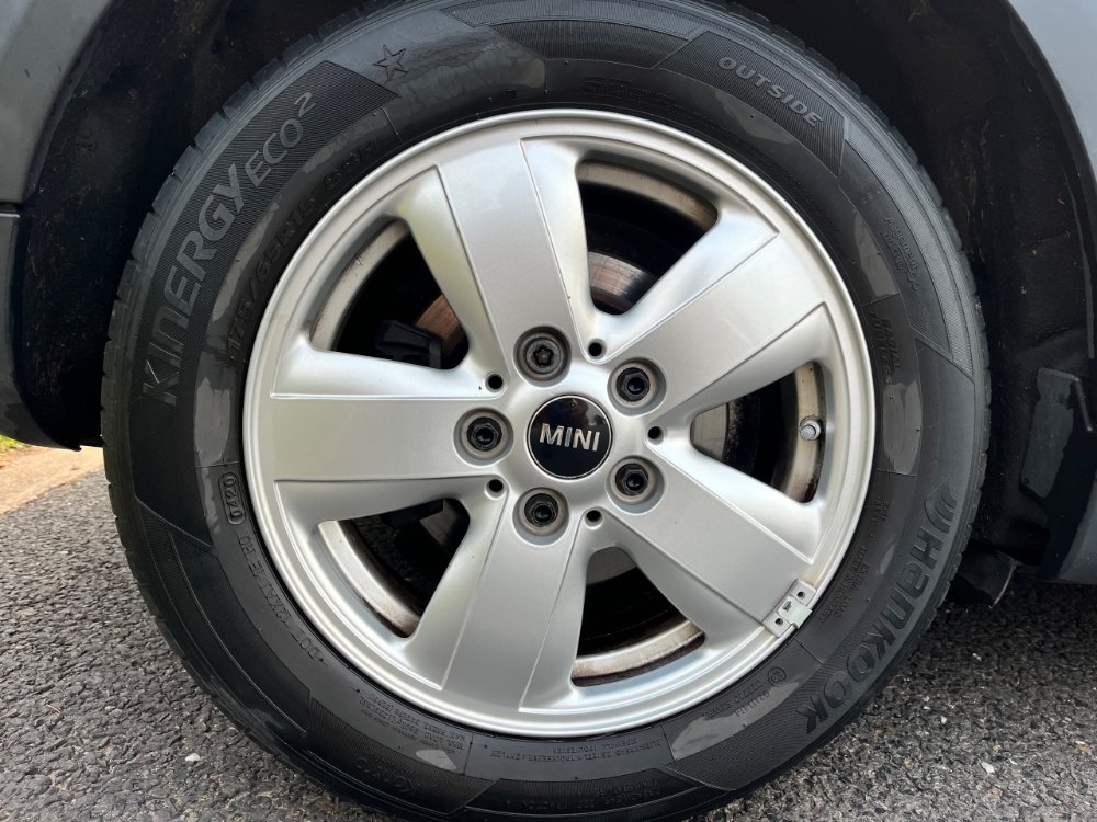 Mini Hatch 1.5 Cooper Classic Hatchback 5dr Petrol Steptronic Euro 6 (s/s) (136 ps) - Image 6