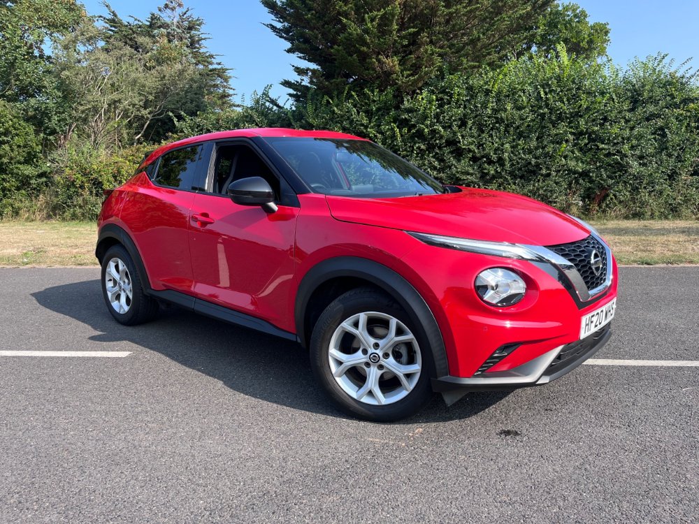 Nissan Juke 1.0 DiG-T N-Connecta 5dr