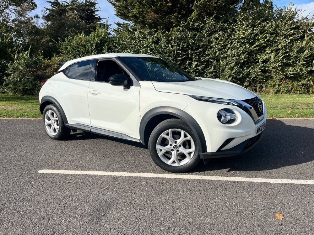 Nissan Juke 1.0 DIG-T N-Connecta SUV 5dr Petrol DCT Auto Euro 6 (s/s) (114 ps)
