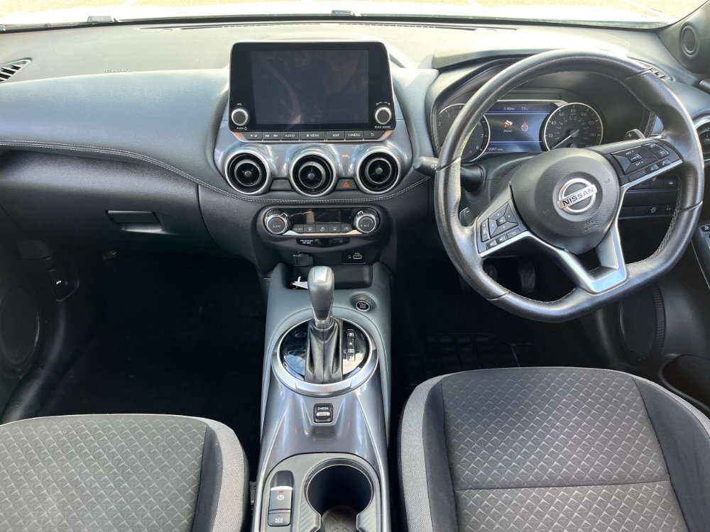 Nissan Juke 1.0 DIG-T N-Connecta SUV 5dr Petrol DCT Auto Euro 6 (s/s) (114 ps) - Image 8