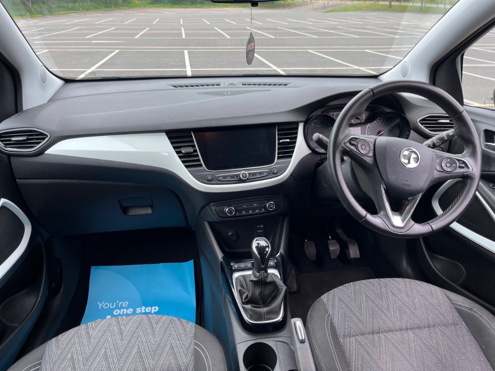 Vauxhall Crossland X 1.2 SRi Nav SUV 5dr Petrol Manual Euro 6 (s/s) (83 ps) - Image 10