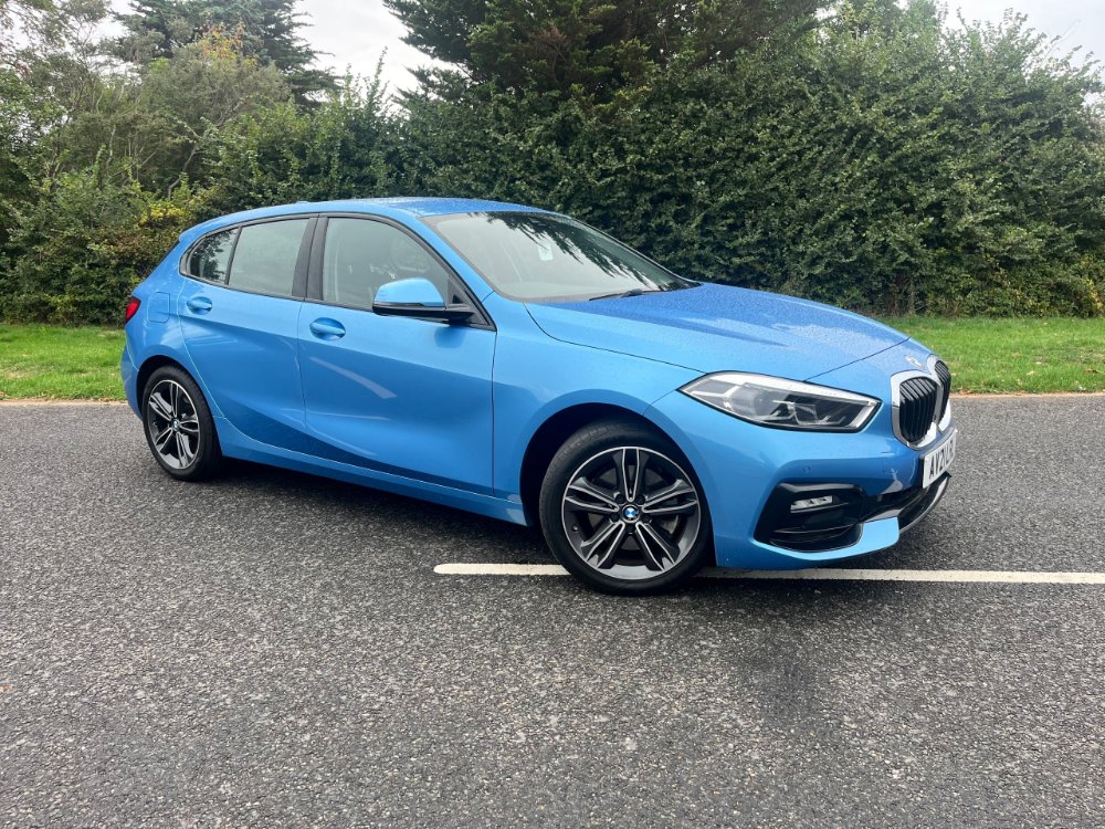 BMW 1 Series 1.5 118i Sport (LCP) Hatchback 5dr Petrol Manual Euro 6 (s/s) (136 ps)