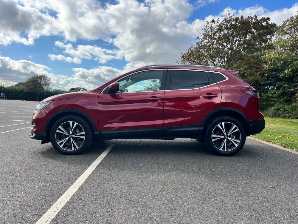 Nissan Qashqai 1.3 DIG-T N-Connecta SUV 5dr Petrol DCT Auto Euro 6 (s/s) (160 ps) - Image 4
