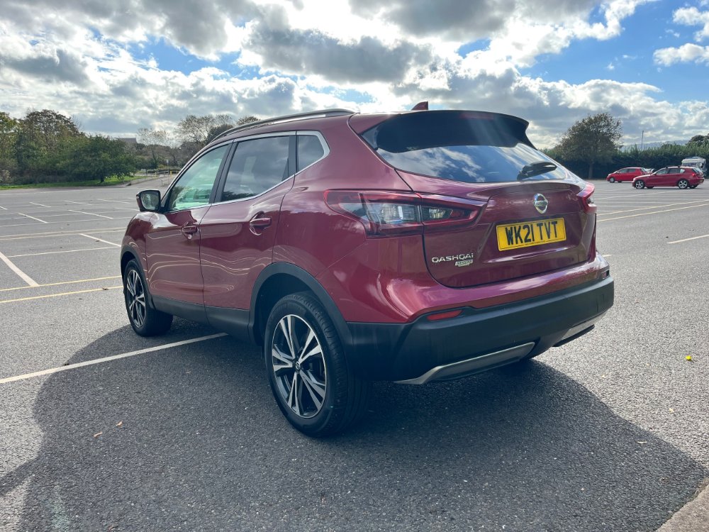 Nissan Qashqai 1.3 DIG-T N-Connecta SUV 5dr Petrol DCT Auto Euro 6 (s/s) (160 ps) - Image 6