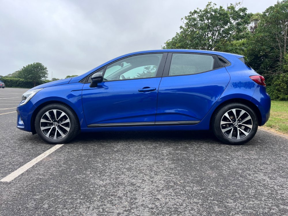 Renault Clio 1.0 TCe Evolution Hatchback 5dr Petrol Manual Euro 6 (s/s) (90 ps) - Image 4