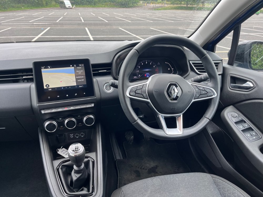 Renault Clio 1.0 TCe Evolution Hatchback 5dr Petrol Manual Euro 6 (s/s) (90 ps) - Image 10