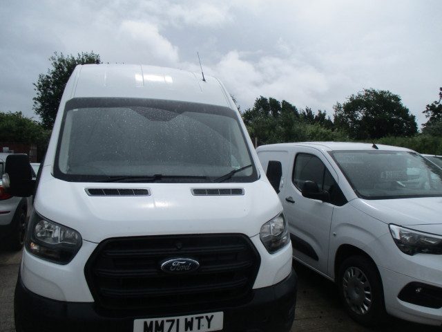 Ford Transit - Image 7