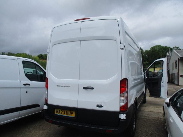 Ford Transit - Image 10