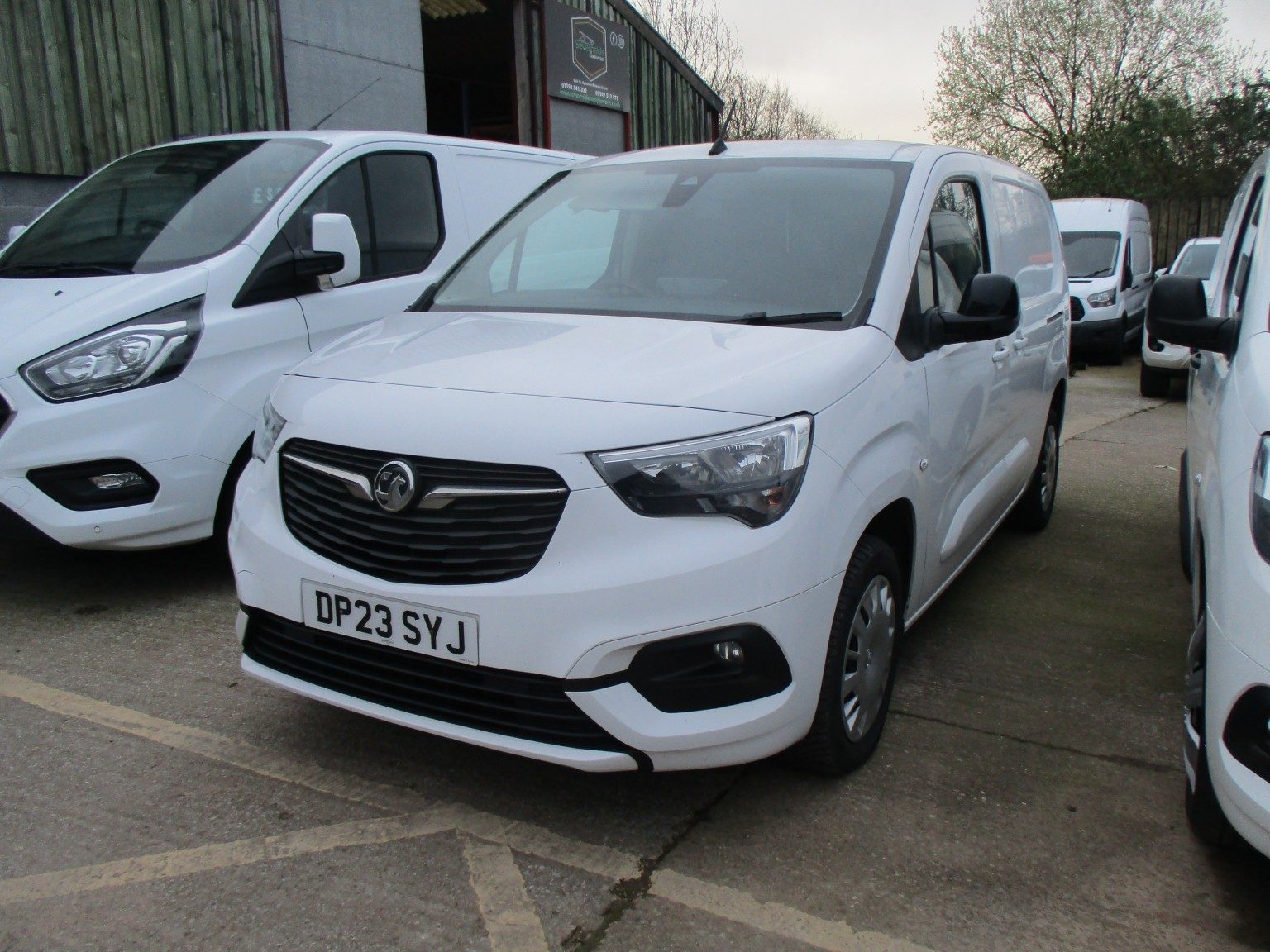 Vauxhall Combo - Image 3