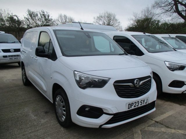 Vauxhall Combo - Image 4