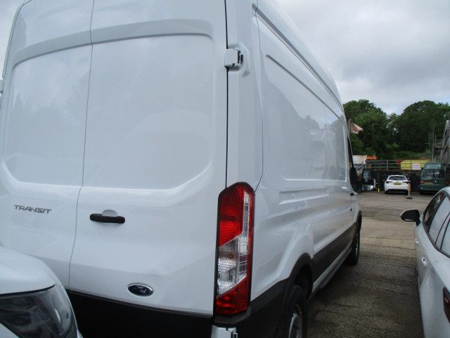 Ford Transit - Image 6