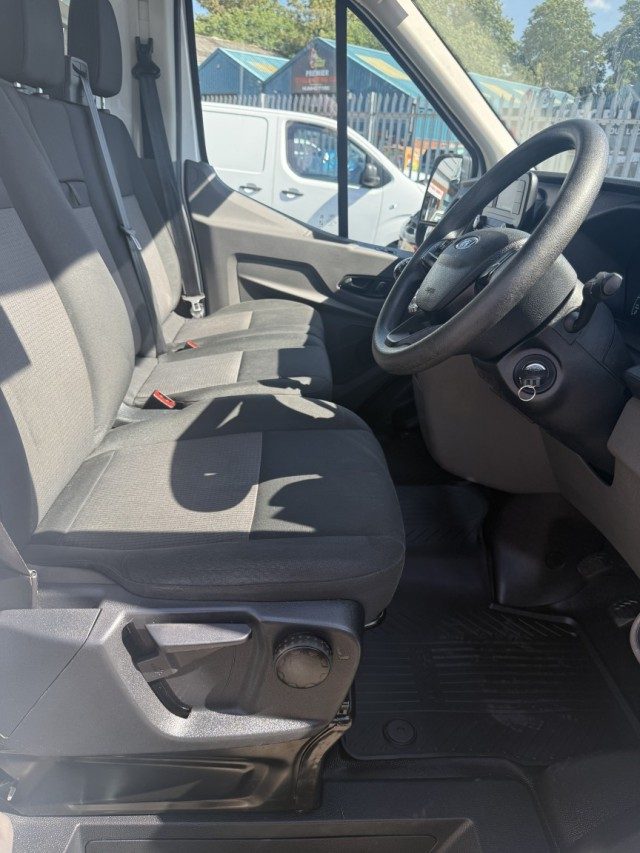 Ford Transit - Image 20