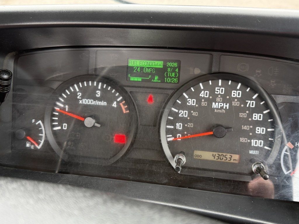 Isuzu Grafter - Image 14