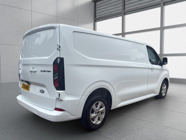 Ford Transit Custom - Image 9