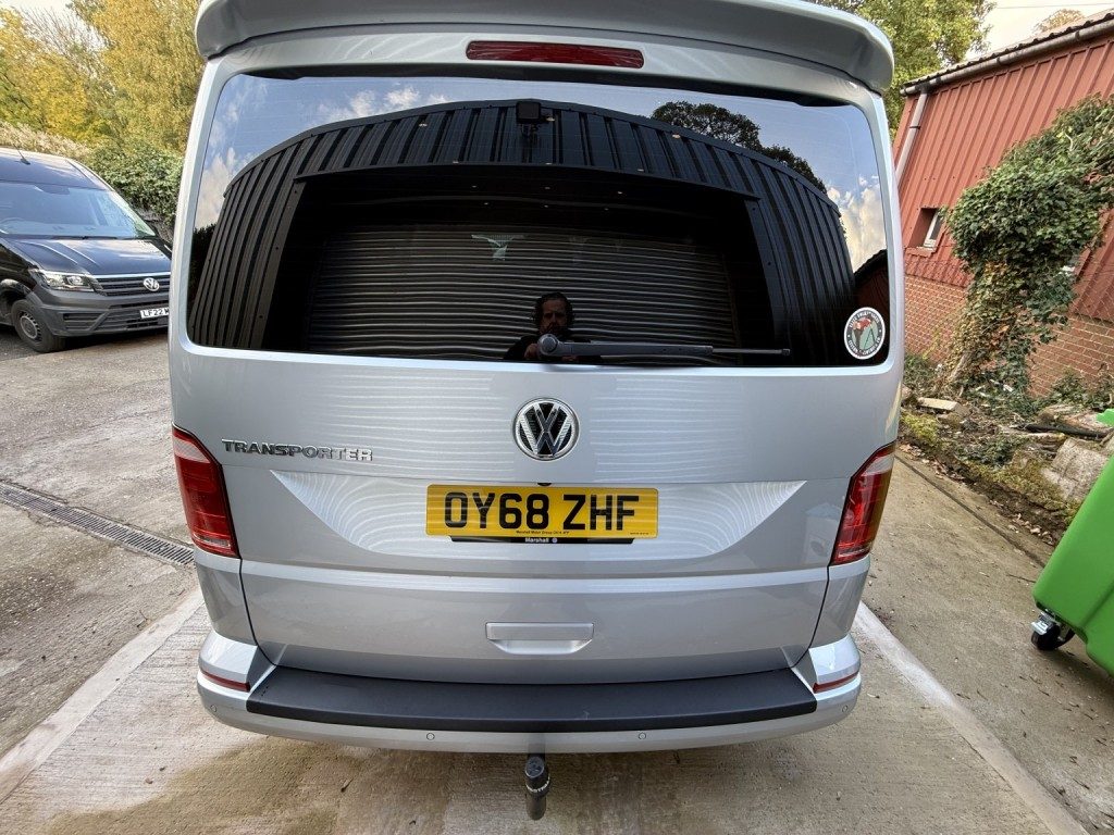 Volkswagen Transporter - Image 5
