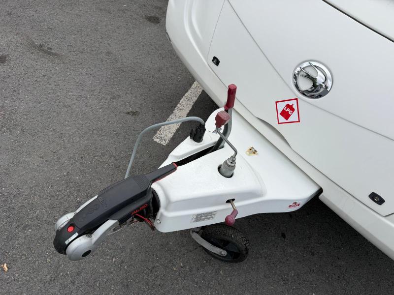 Swift Conqueror 480 - Image 24