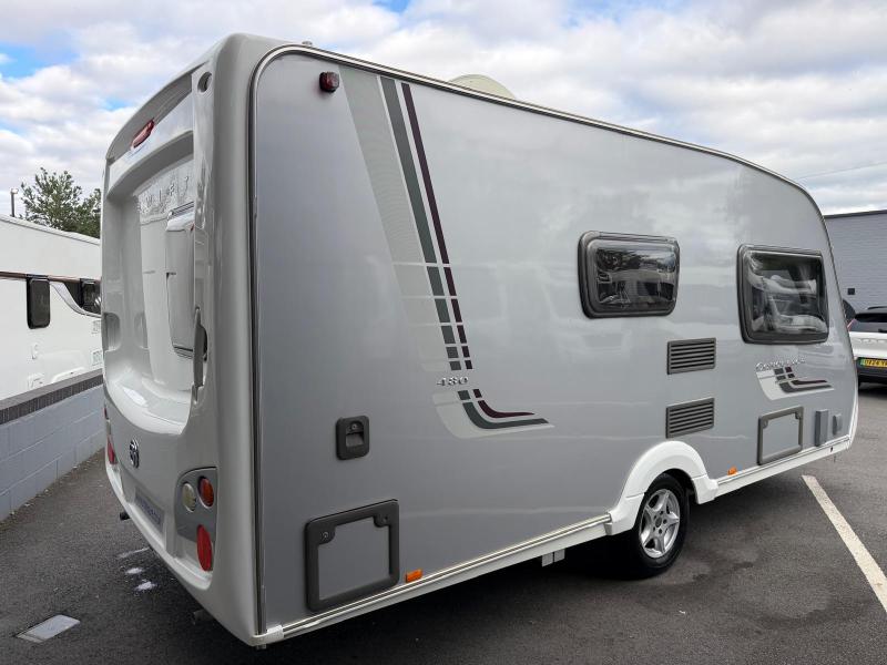 Swift Conqueror 480 - Image 29