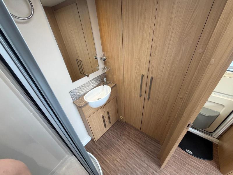 Elddis Avante 462 - Image 14