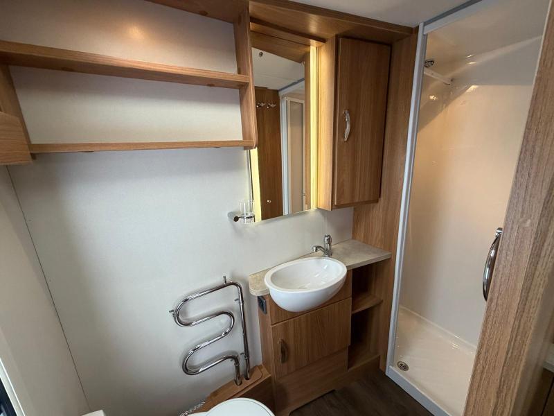 Swift Challenger 580 SE - Image 22