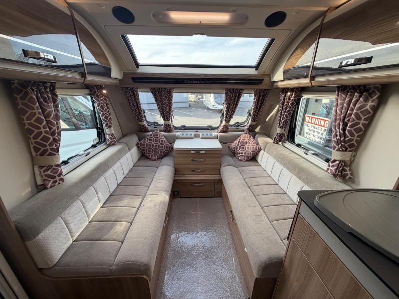 Swift Conqueror 580 - Image 4