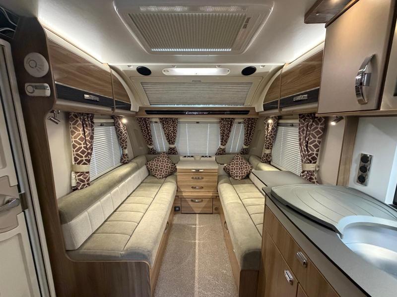 Swift Conqueror 580 - Image 30