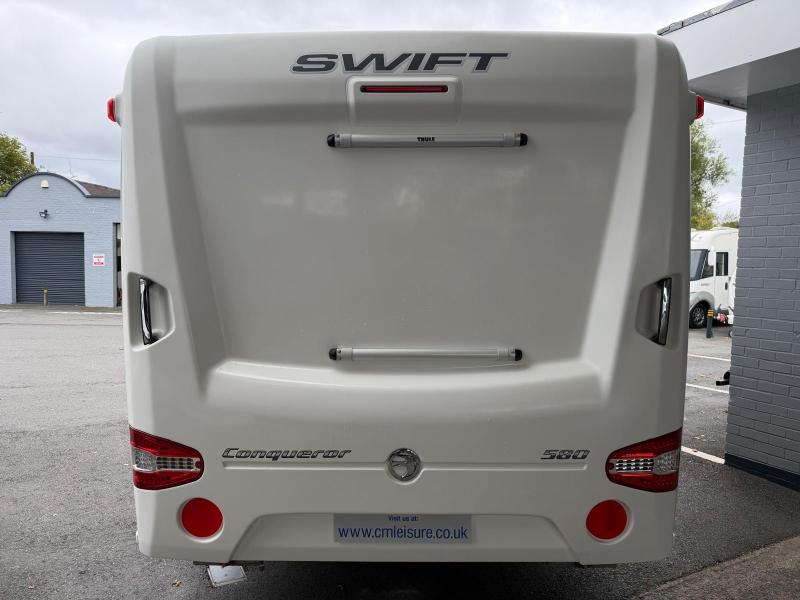 Swift Conqueror 580 - Image 45